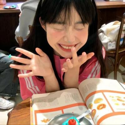 心有猛虎细嗅蔷薇